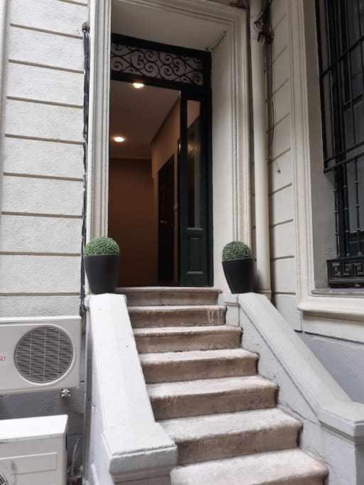 Acogedor Apartamento En Gran Via Мадрид Екстер'єр фото