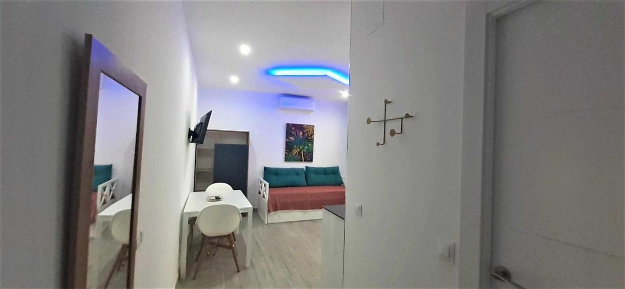 Acogedor Apartamento En Gran Via Мадрид Екстер'єр фото