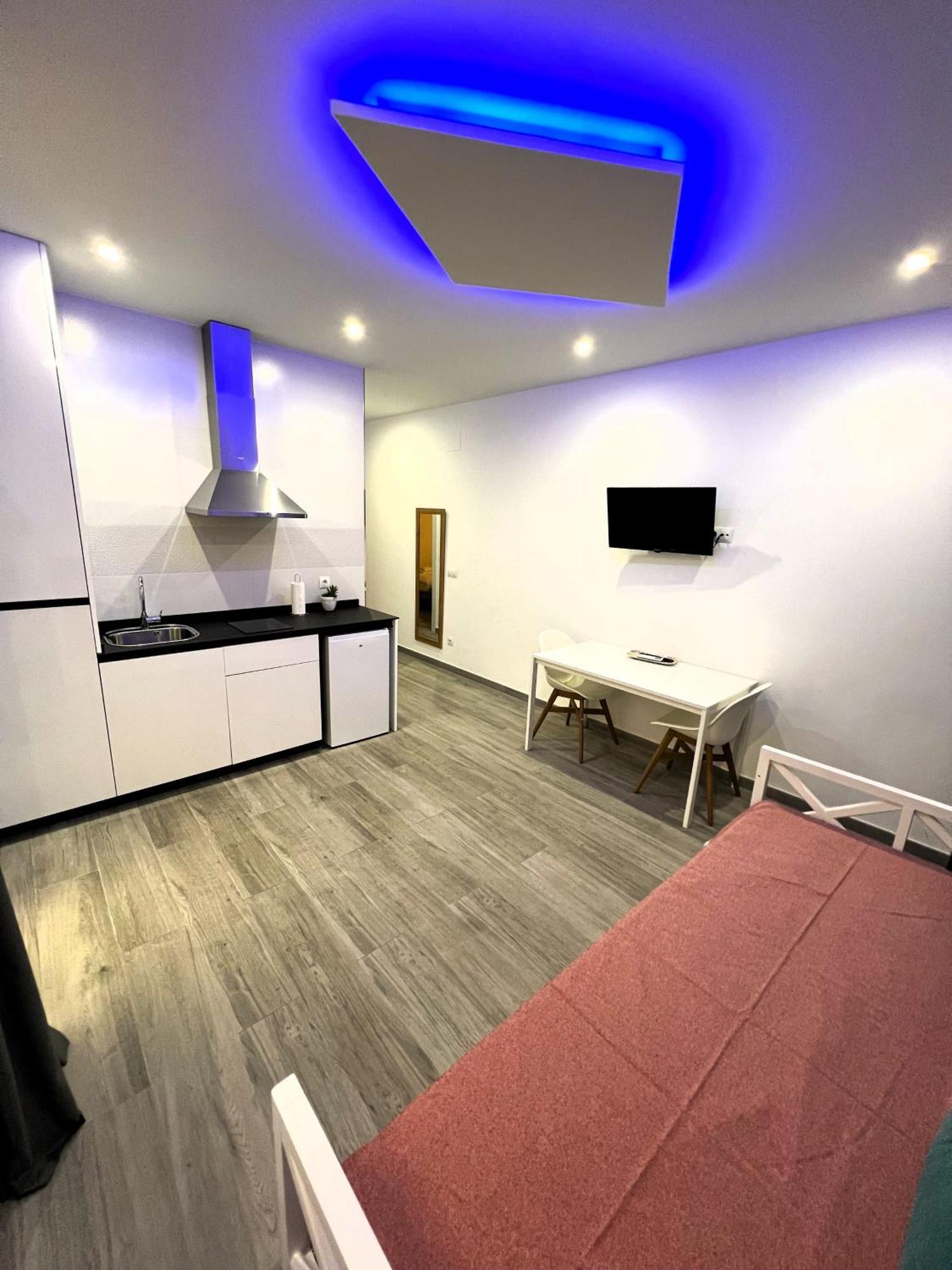 Acogedor Apartamento En Gran Via Мадрид Екстер'єр фото