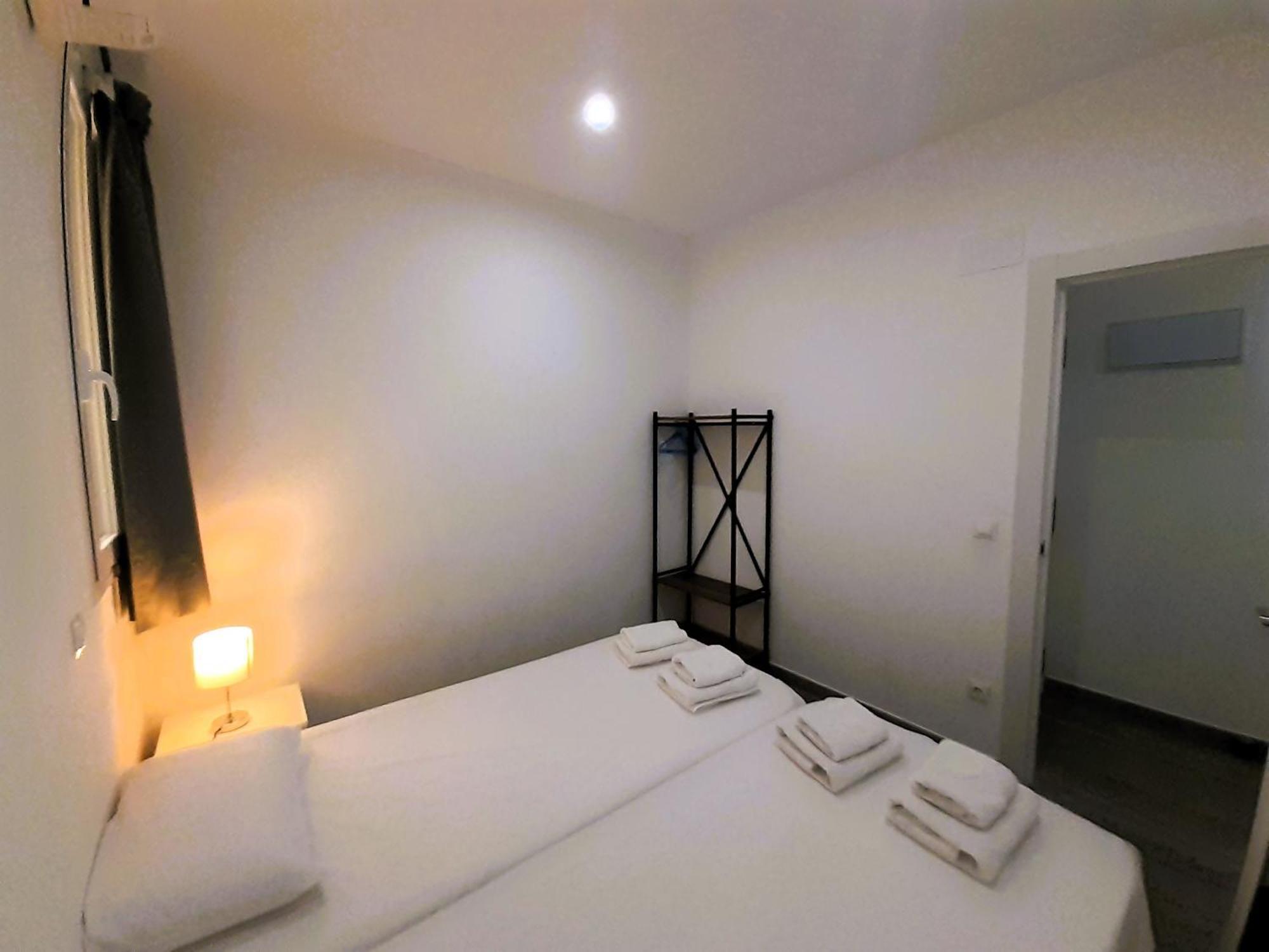 Acogedor Apartamento En Gran Via Мадрид Екстер'єр фото